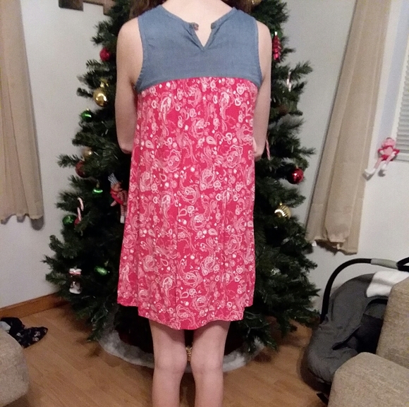 Dress - Picture 2 of 2